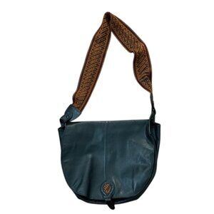 Boots 'n Bags Vintage Black Leather Crossbody Bag Woven Guitar Strap Boho Retro